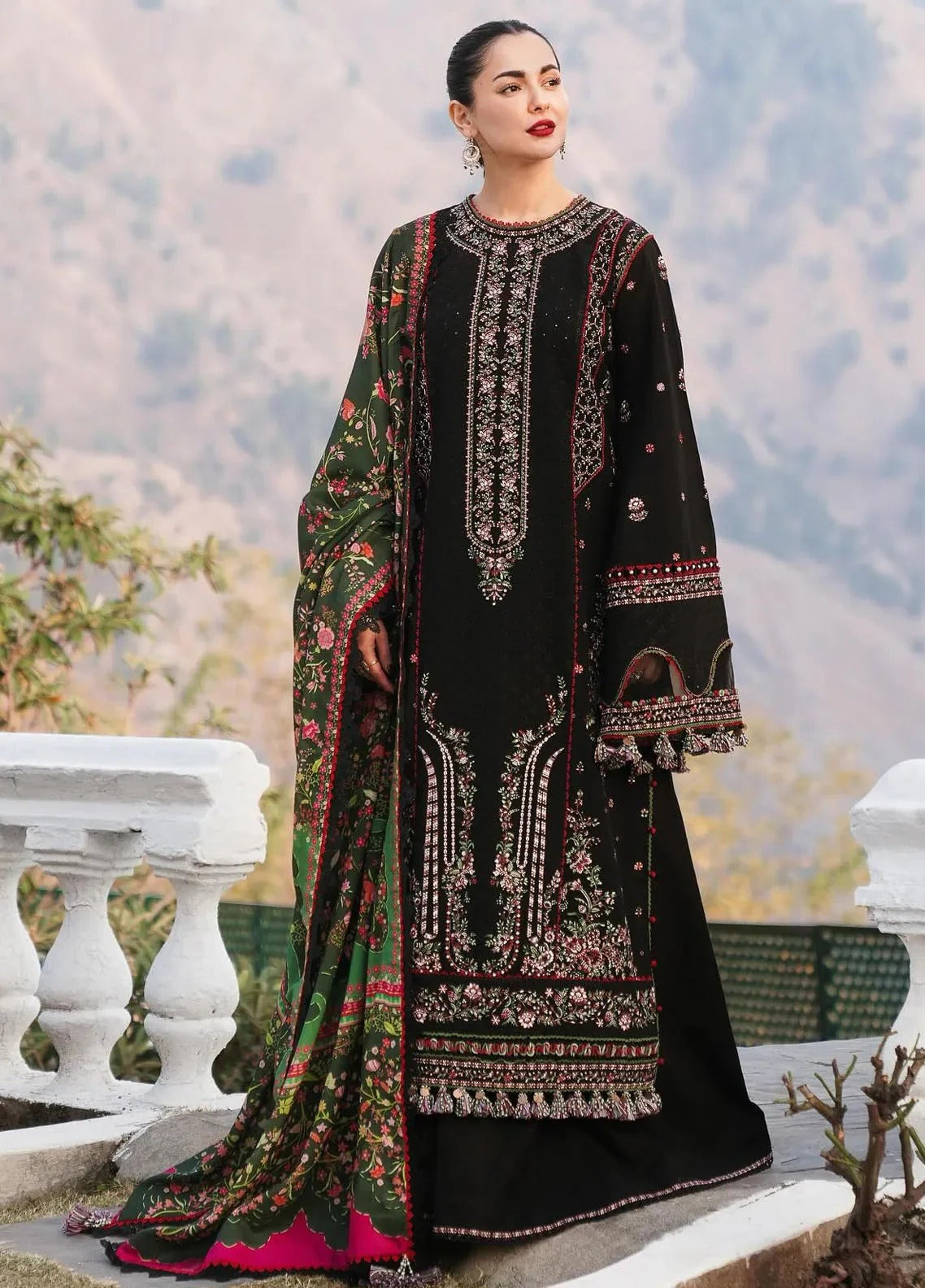 HUSSAIN REHAR LAWN EMB UNSTICHED 3PC