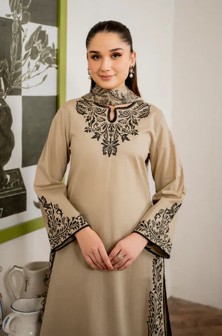 Sapphire  Embroidered lawn Three Piece SPL-746