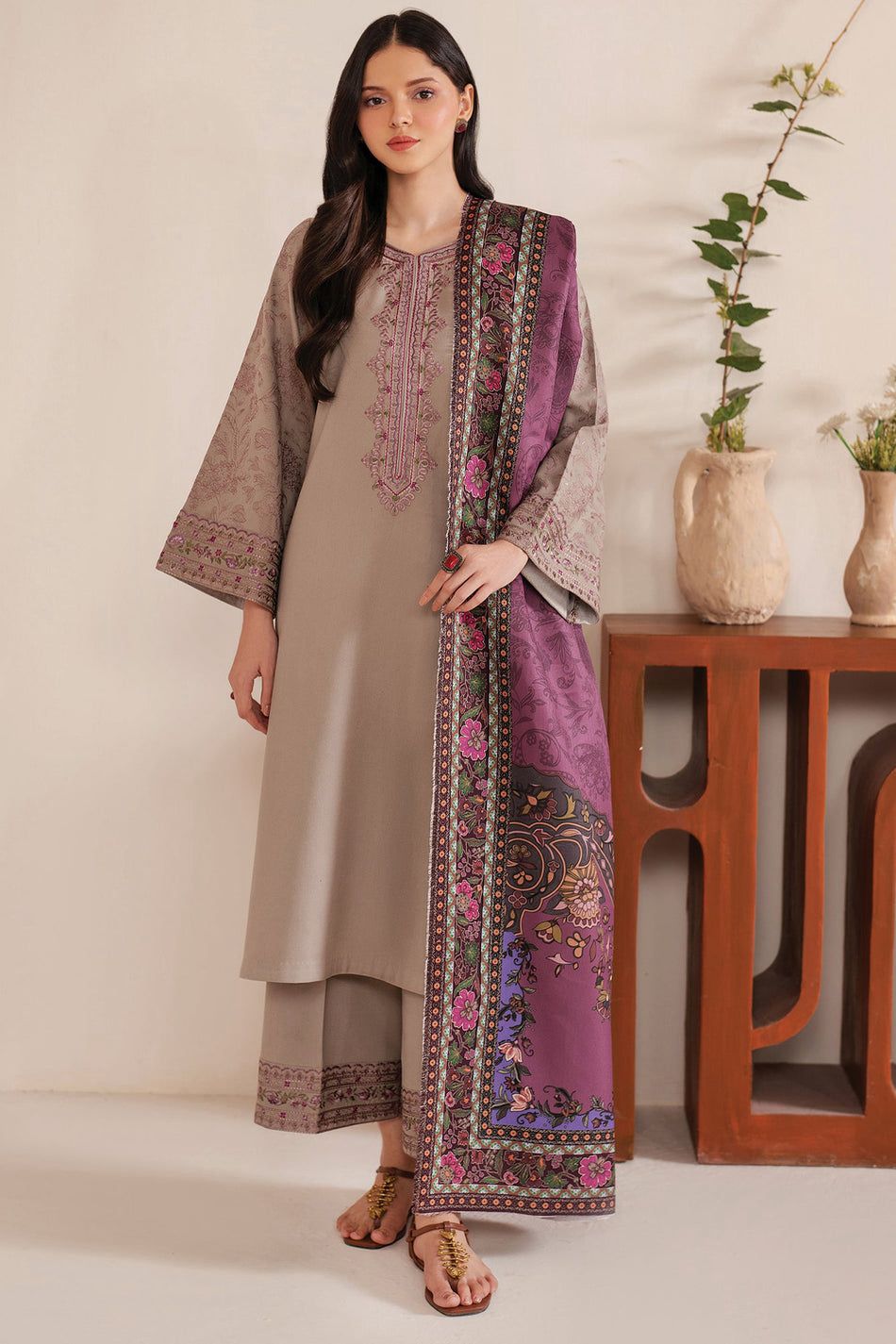 FMC LAWN EMB UNSTICHED 3PC