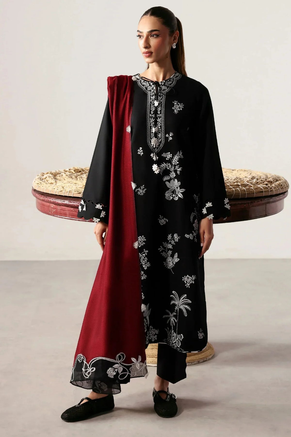 ELISE Lawn Embroidered 3 pc D-259